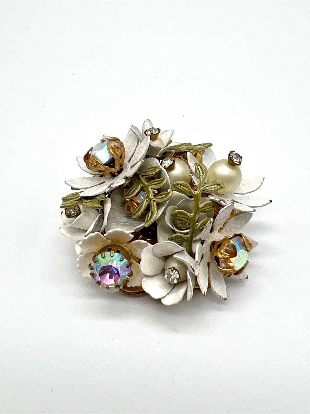Vintage-Inspired White Floral Cluster Brooch with Aurora Crystal Accents